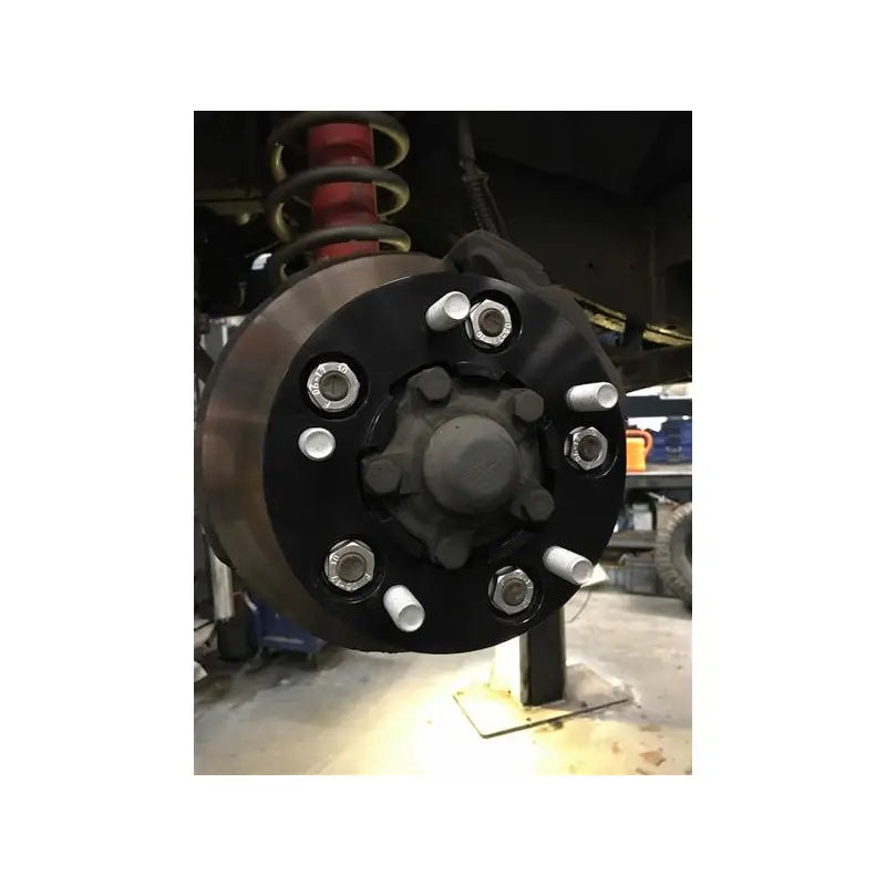 Spurverbreiterungssatz 2 Achsen von TREKFINDER für LAND ROVER Defender bis`16 / +46 Millimeter mit TGA