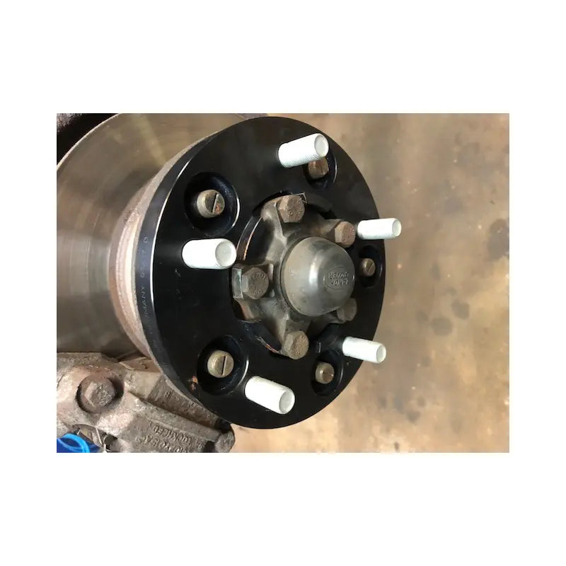 Spurverbreiterungssatz 1 Achse von TREKFINDER für LAND ROVER Defender bis`16 / +46 Millimeter mit TGA