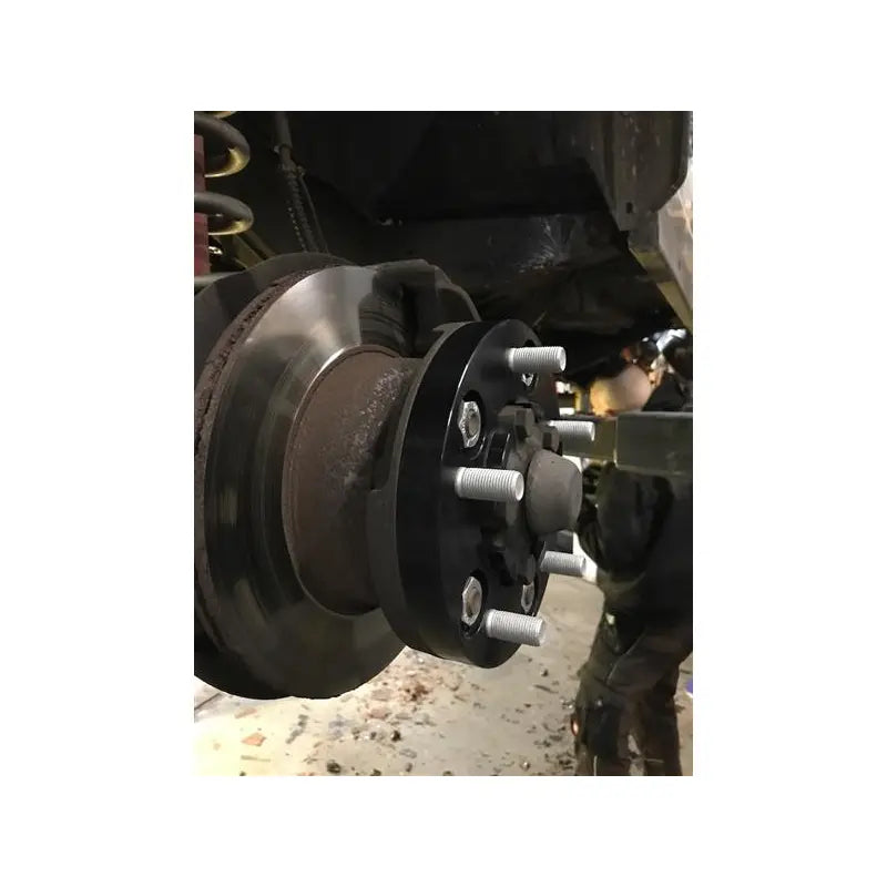 Spurverbreiterungssatz 1 Achse von TREKFINDER für LAND ROVER Defender bis`16 / +46 Millimeter mit TGA