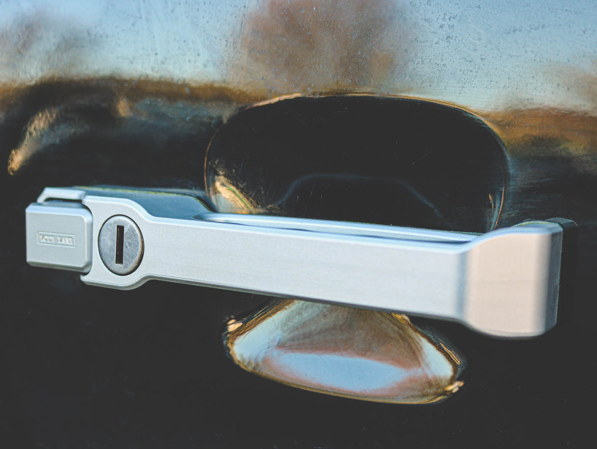 Defender Türgriffe (Paar) Aluminium außen (CNC-gefräßt, silber)