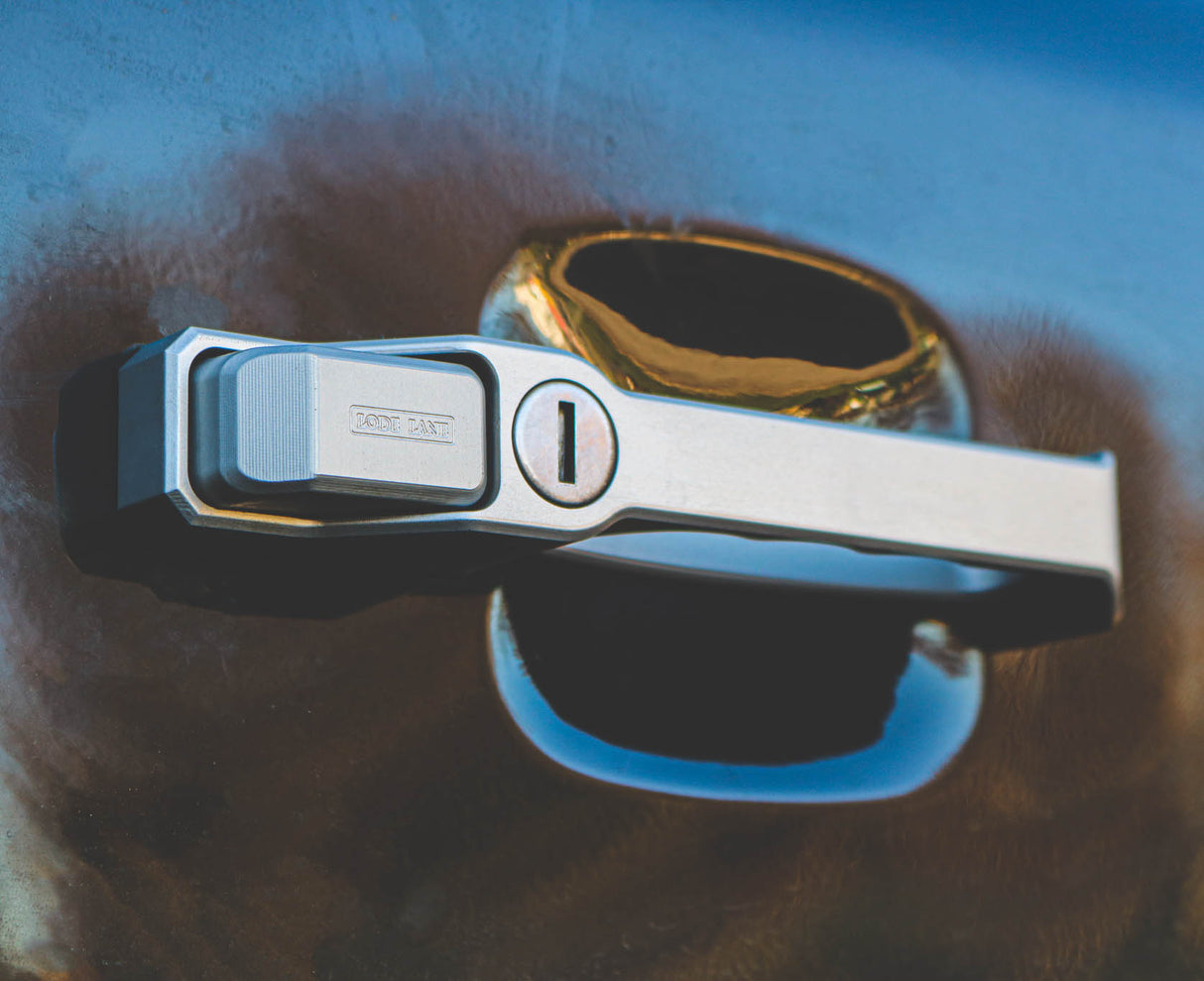 Defender Türgriffe (Paar) Aluminium außen (CNC-gefräßt, silber)