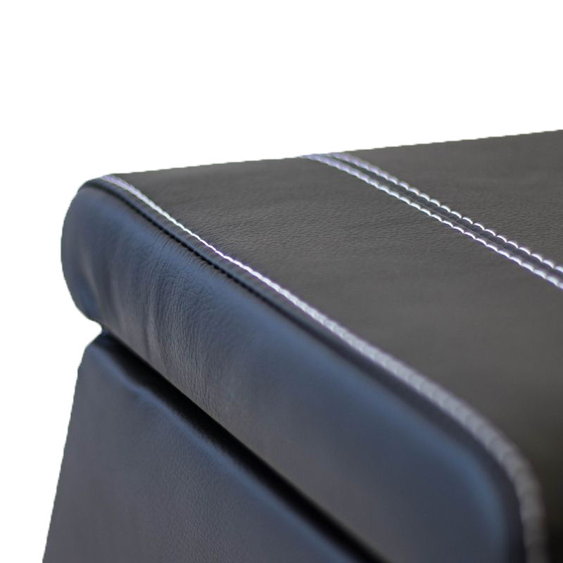 Premium XL Cubby Box (schwarzes Leder, weiße Naht)