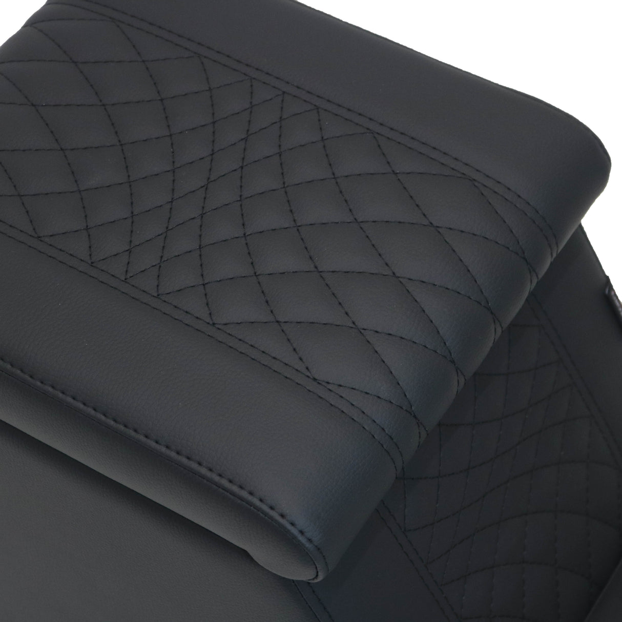 Premium XL Cubby Box (Vault, schwarzes Vinyl)