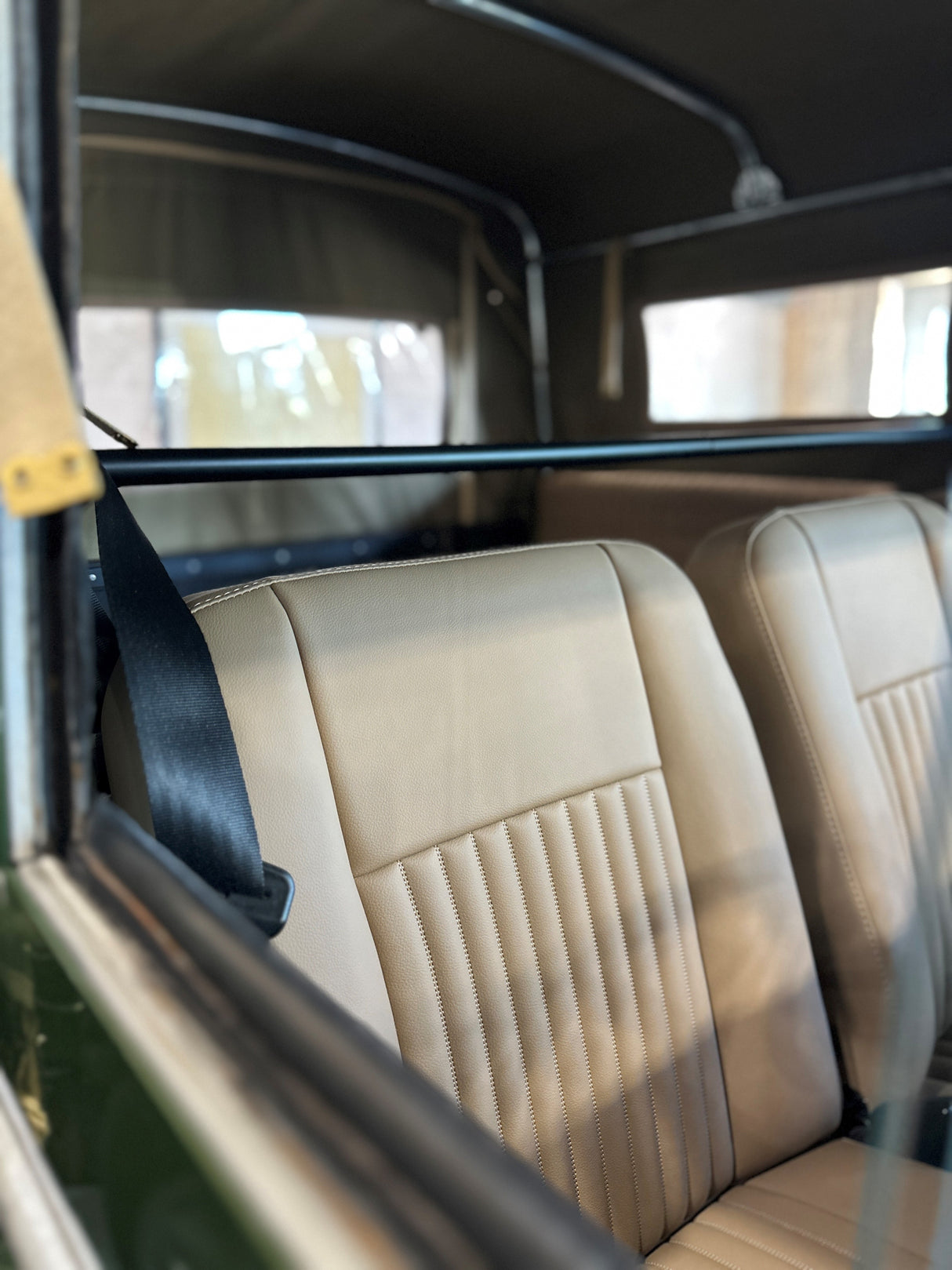 Serie 2 & 3 Frontsitz-Set Deluxe "Classic Flute Camel Vinyl"