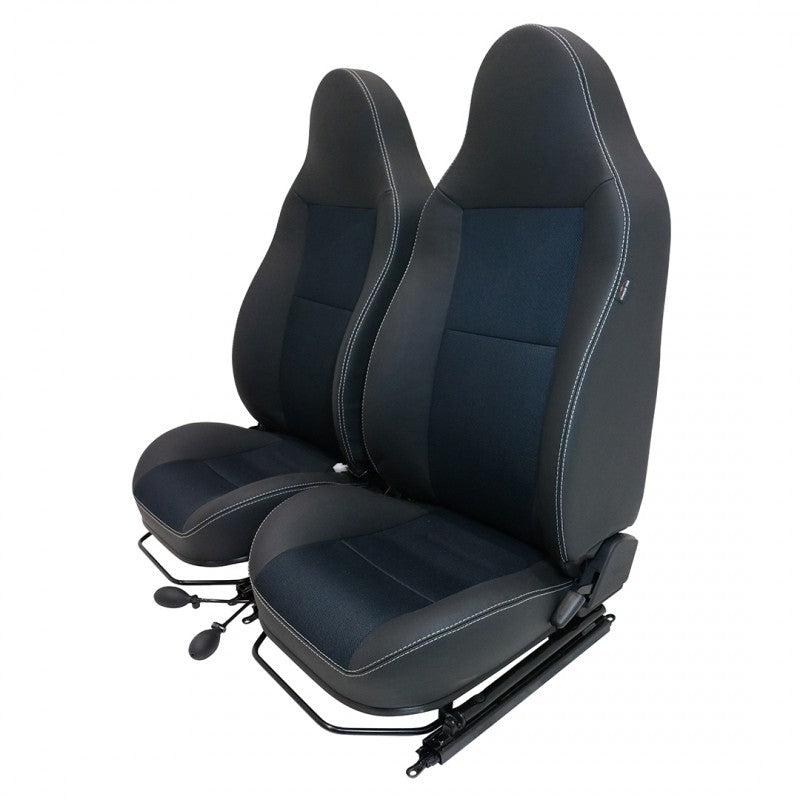 Defender "County XS" Frontsitze (Paar) beheizt (schwarzes Leder, schwarzer Stoff)