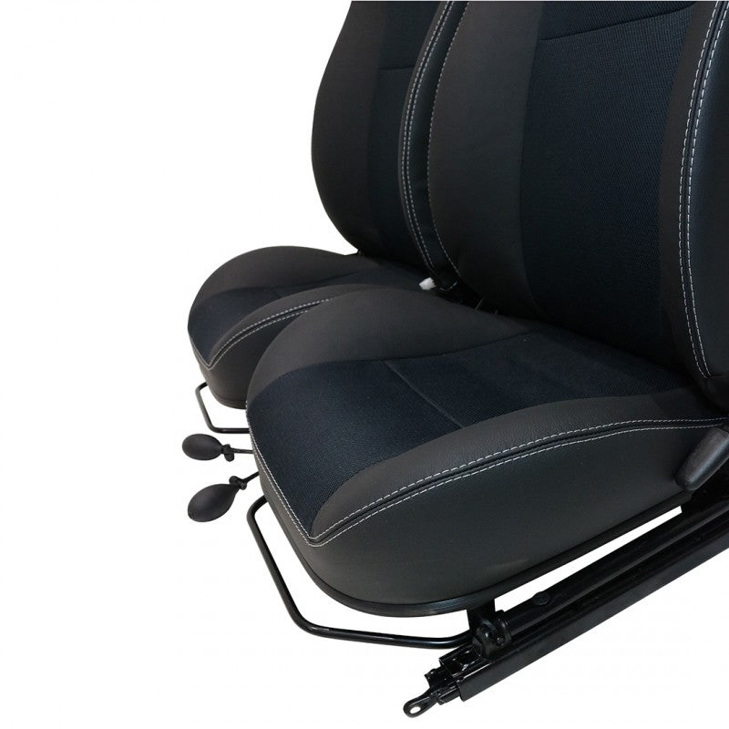 Defender "County XS" Frontsitze (Paar) beheizt (schwarzes Leder, schwarzer Stoff)