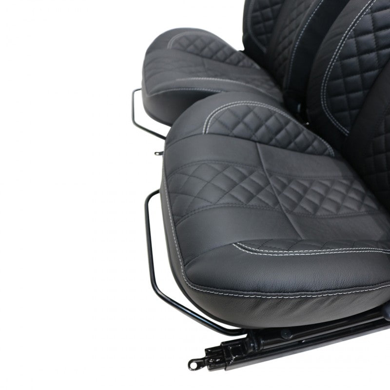 Defender "Urban Diamond XS" Frontsitze (Paar) beheizt (schwarzes Leder)