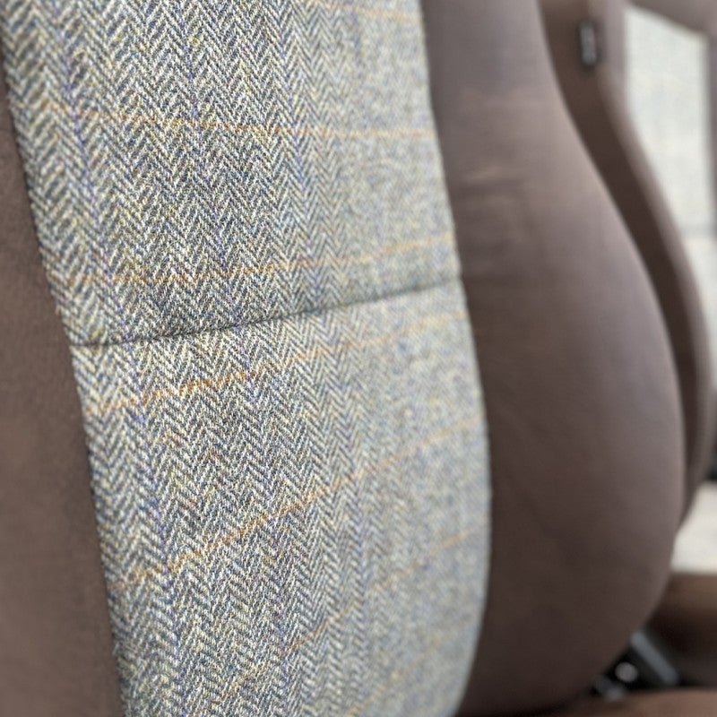 Defender "Urban HARRIS TWEED" Frontsitze (Paar) beheizt (braunes Leder)