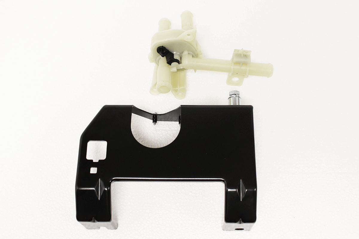 Ventil Ablauf / Zulauf Heizung Defender TD4 (ab 7A000001 / 2007)