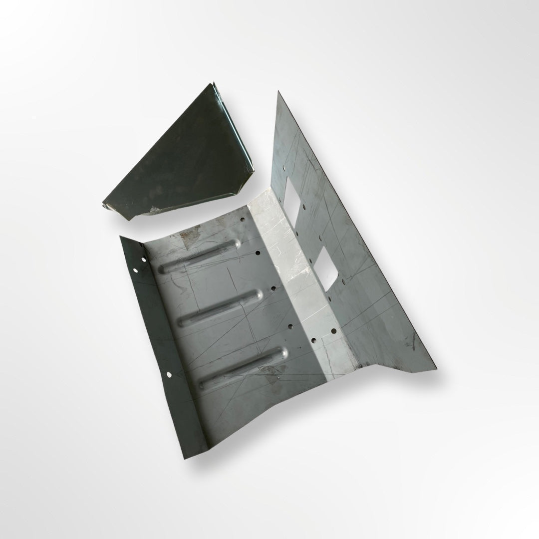 Reparaturblech Fußraum links (LHD) mit Rippen