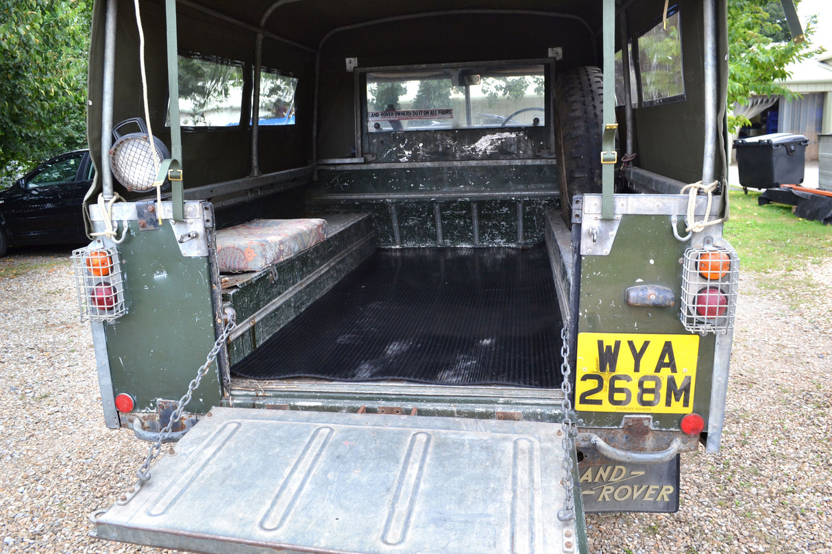 Serie 109 & Defender 110 Fußmatte Ladefläche "Heavy Duty" (6mm)