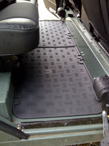 Serie & Defender Fußmatten zweite Sitzreihe