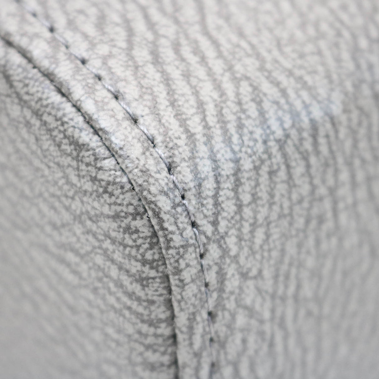 Serie Frontsitz außen "ELEPHANT HIDE GREY" Sitzfläche (geschraubt)