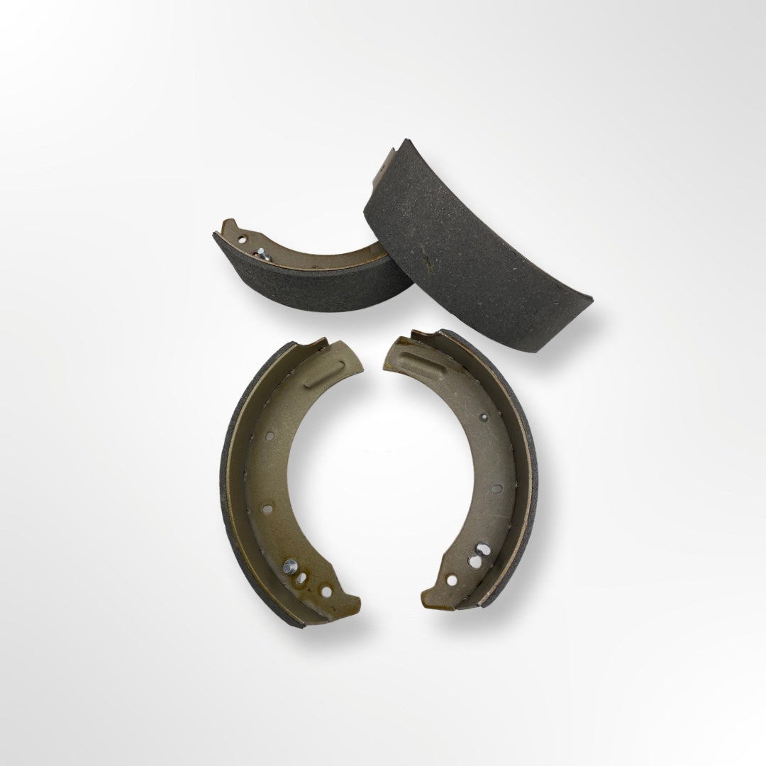 Bremsbacken-Set komplett (6/8 Zylinder)