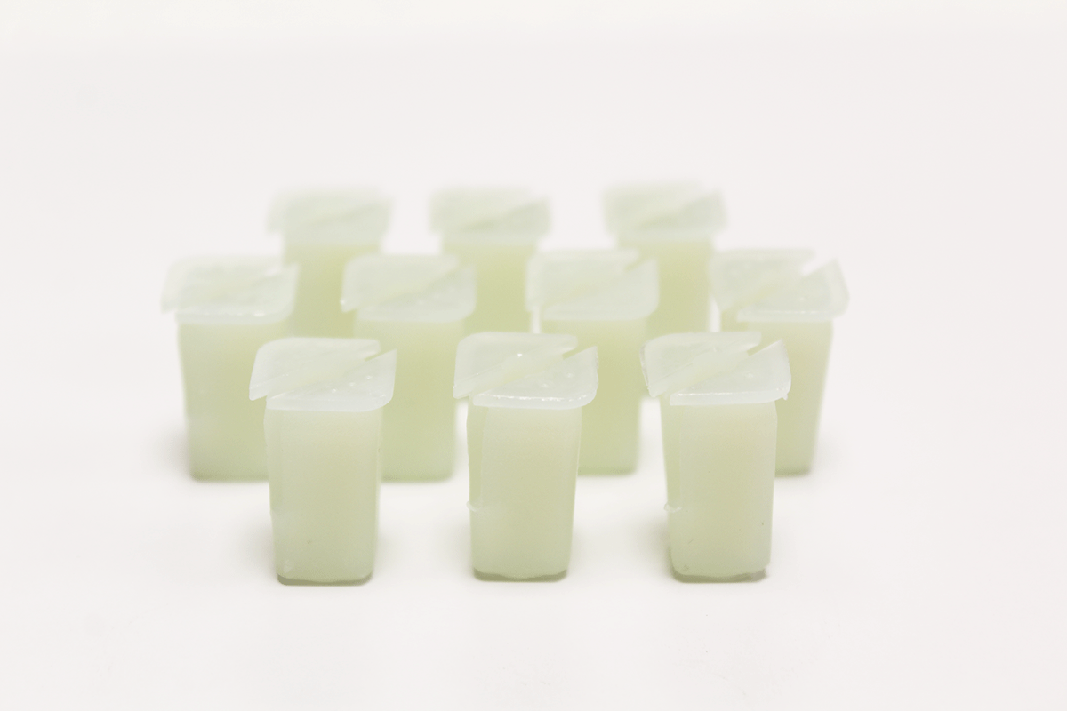 Plastikmutter Karosserie Defender