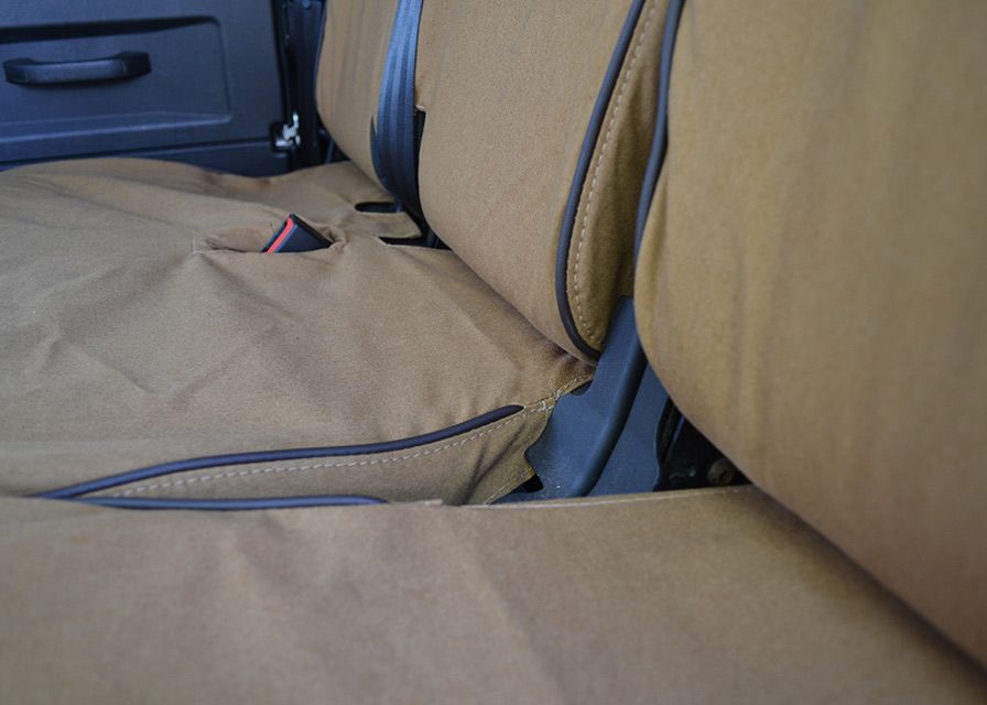 Defender TD4 Sitzbezüge (zweite Sitzreihe 60/40) (Sand)