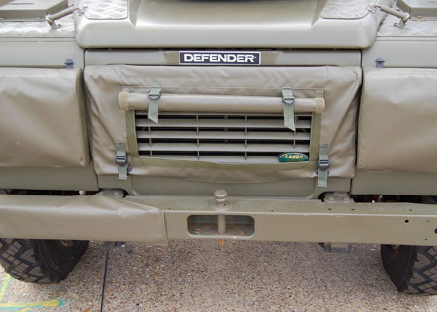 Kühlerabdeckung / RADIATOR MUFF COVER Defender XD (Wolf) – Landy's World