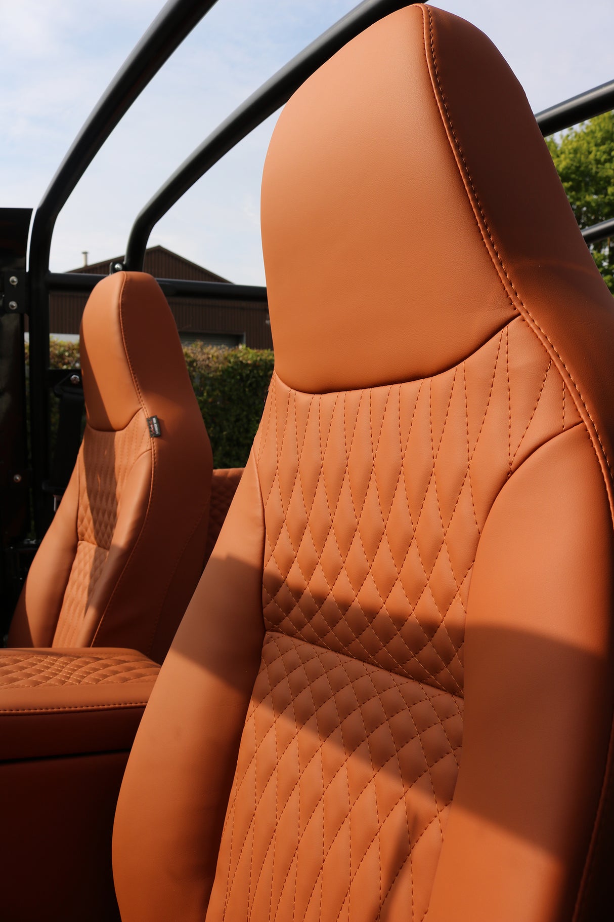 Defender "PUMA PREMIUM" Sitze (Paar) beheizt (OXFORD TAN Vinyl)